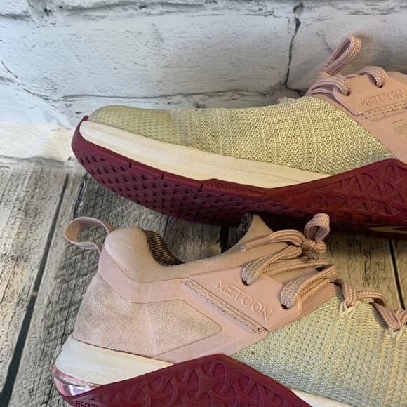 NIKE Women’s MetCon FlyKnit 3 Pink Sneakers / Size: 8.5 - Picture 7 of 13